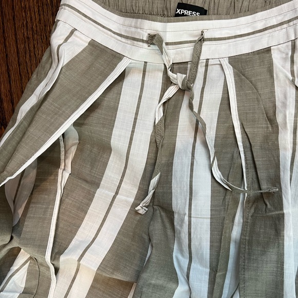 Express linen pants worn once - Picture 4 of 6